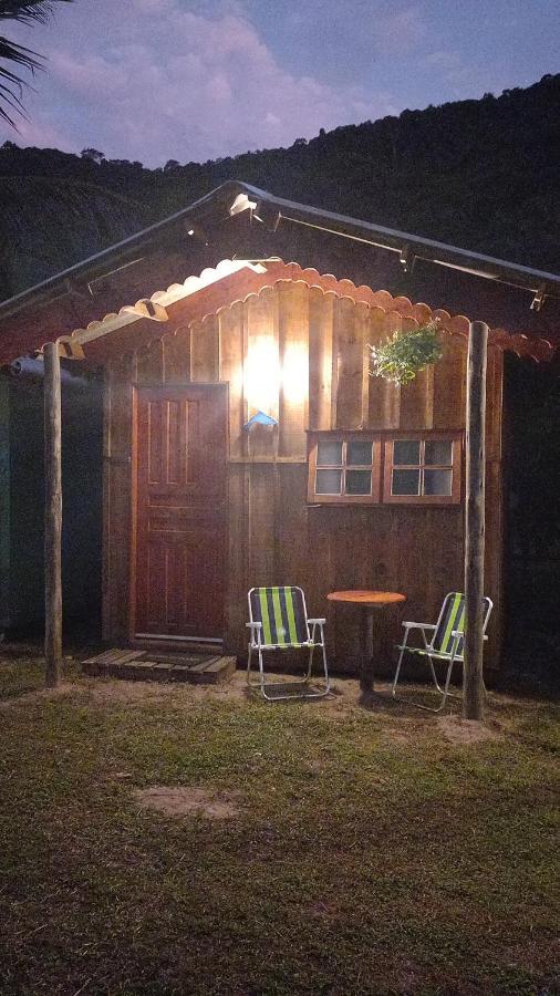 Piratas Cabanas Camping Bar Parati-Mirim Luaran gambar